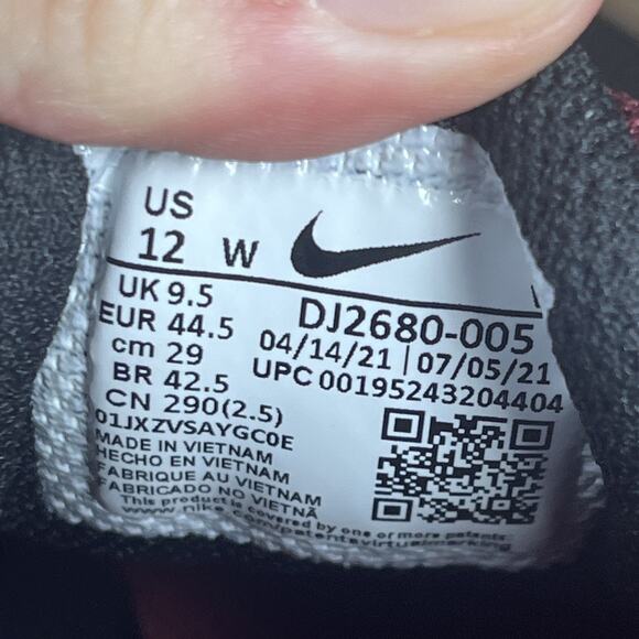 Nike Womens Size 12 WIDE Downshifter 11 Running Black Lace Up Athletic Shoes - Picture 10 of 10